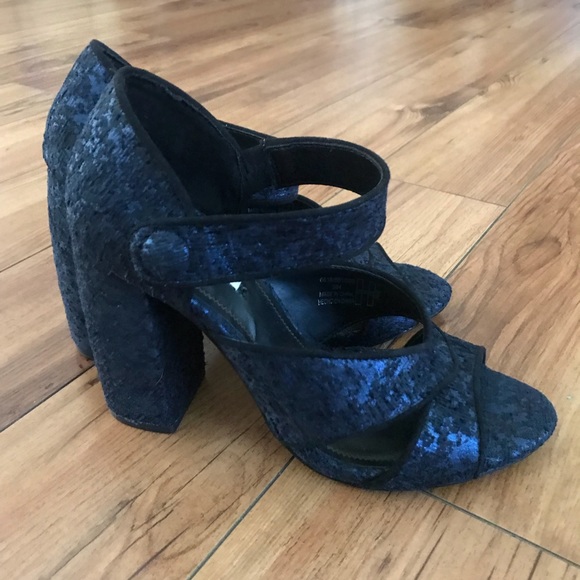 Zara Blue Black Textured Jacquard Block Heels - Picture 2 of 8